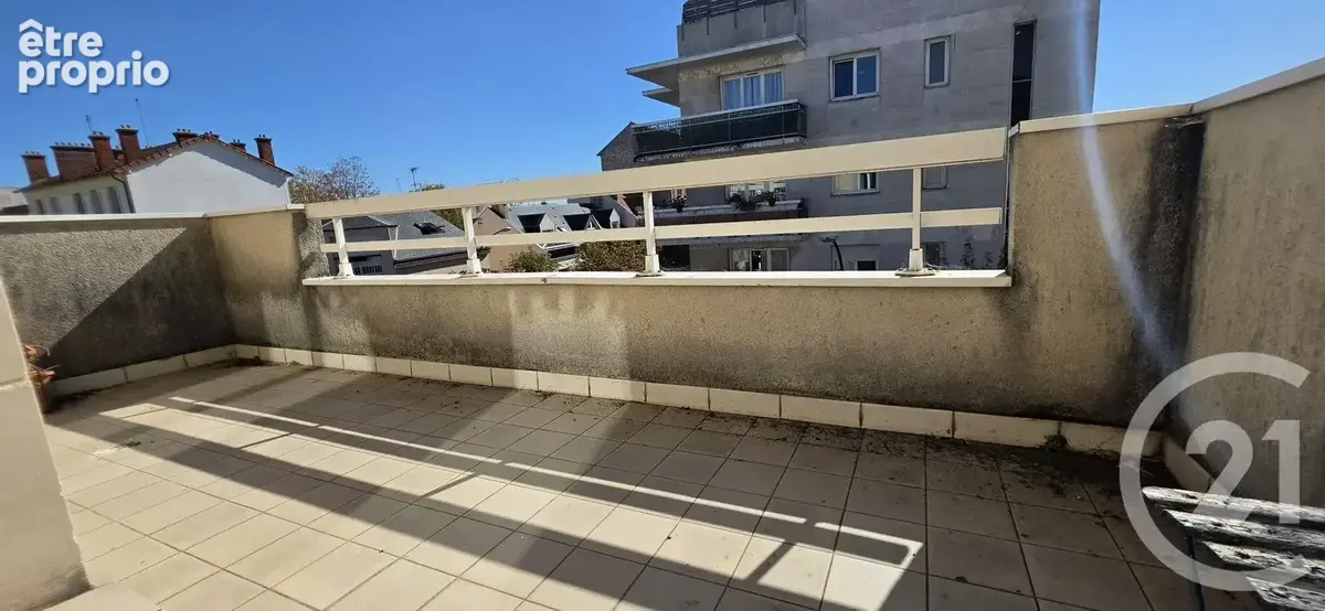 Appartement 9 pièces 144 m² à vendre à Saint-Maur-Des-Fosses (94100) - photo 3