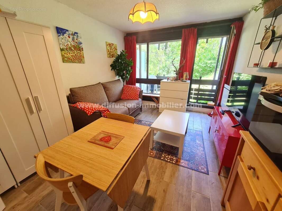 Appartement à LES THUILES