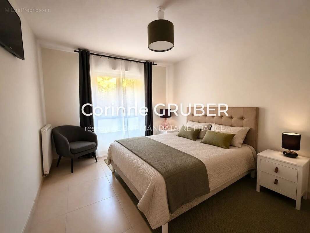 Proche hyper-centre digne – appartement récent de type 3 avec terrasse, jardin, garage et place de parking - photo 8