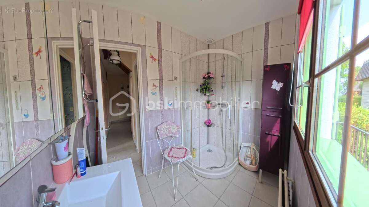 Maison à LE NEUBOURG