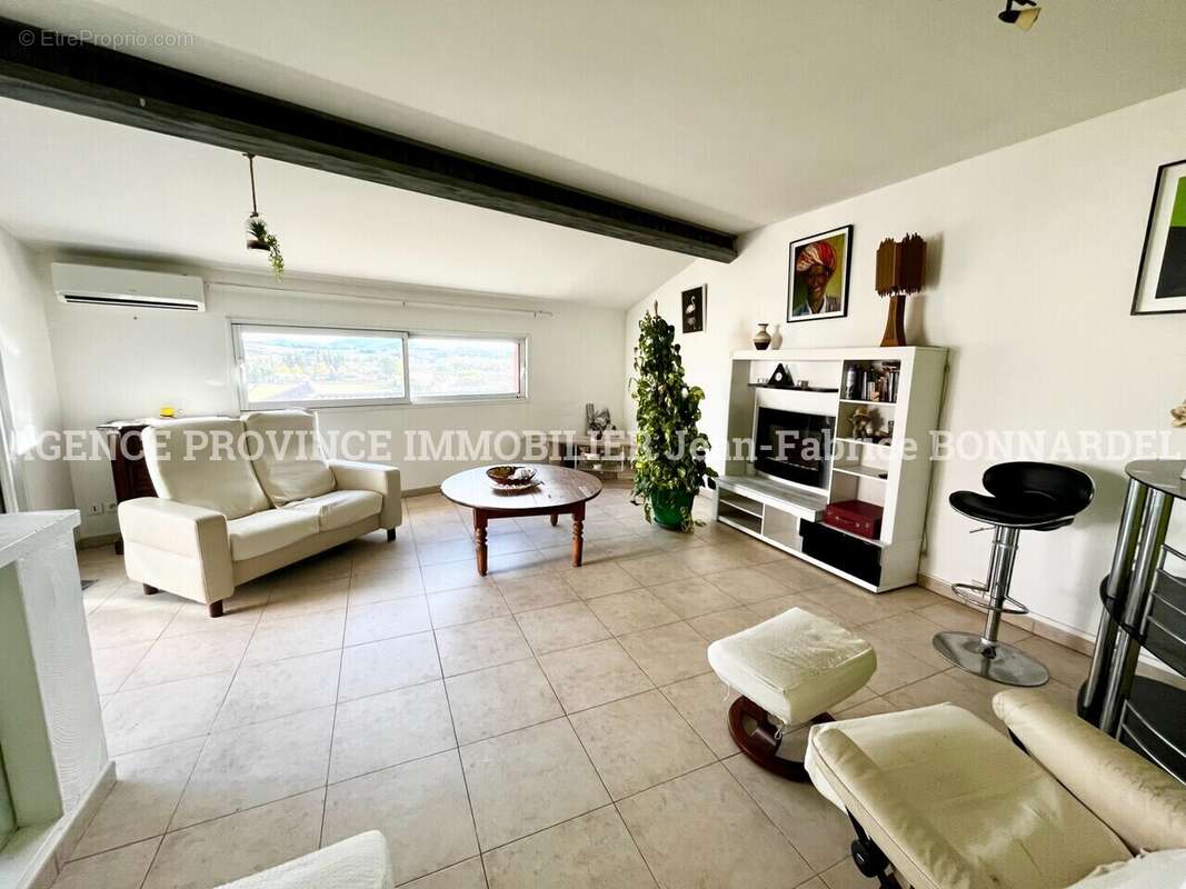 Maison à ROCHEBRUNE