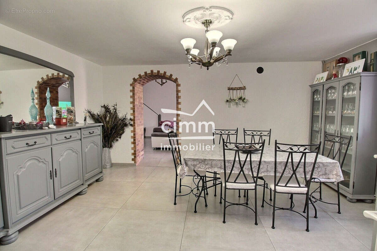 Maison à LA COTE-SAINT-ANDRE