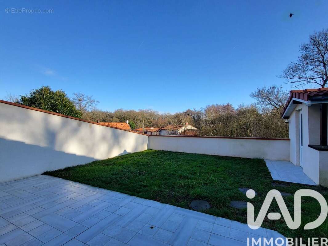 Photo 4 - Maison à BOUGUENAIS