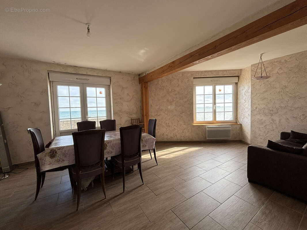 Maison à ARROMANCHES-LES-BAINS