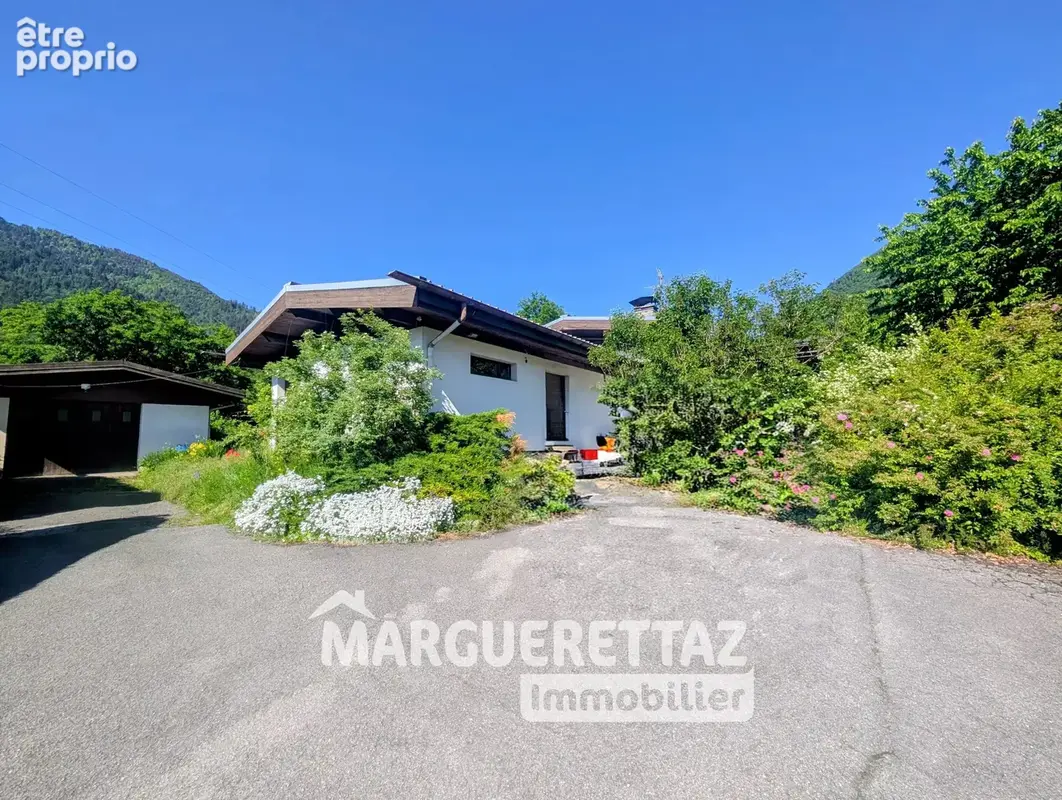 Maison de 115m² avec dépendances et garages - 2400m² terrain - St Jeoire - photo 17