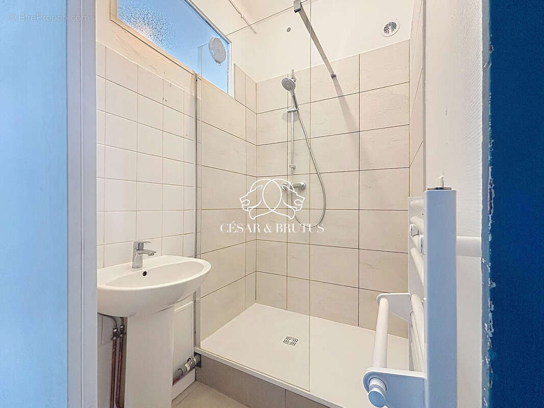 Appartement à LYON-8E