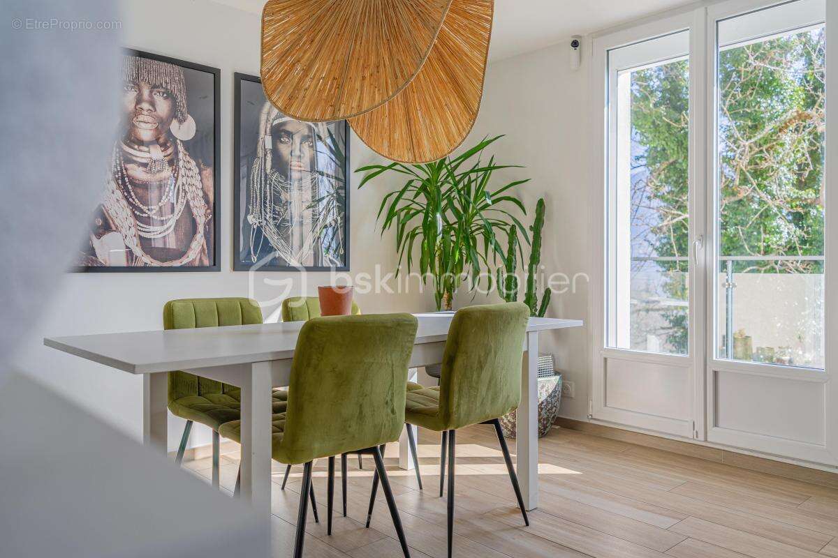 Appartement à ANGLEFORT