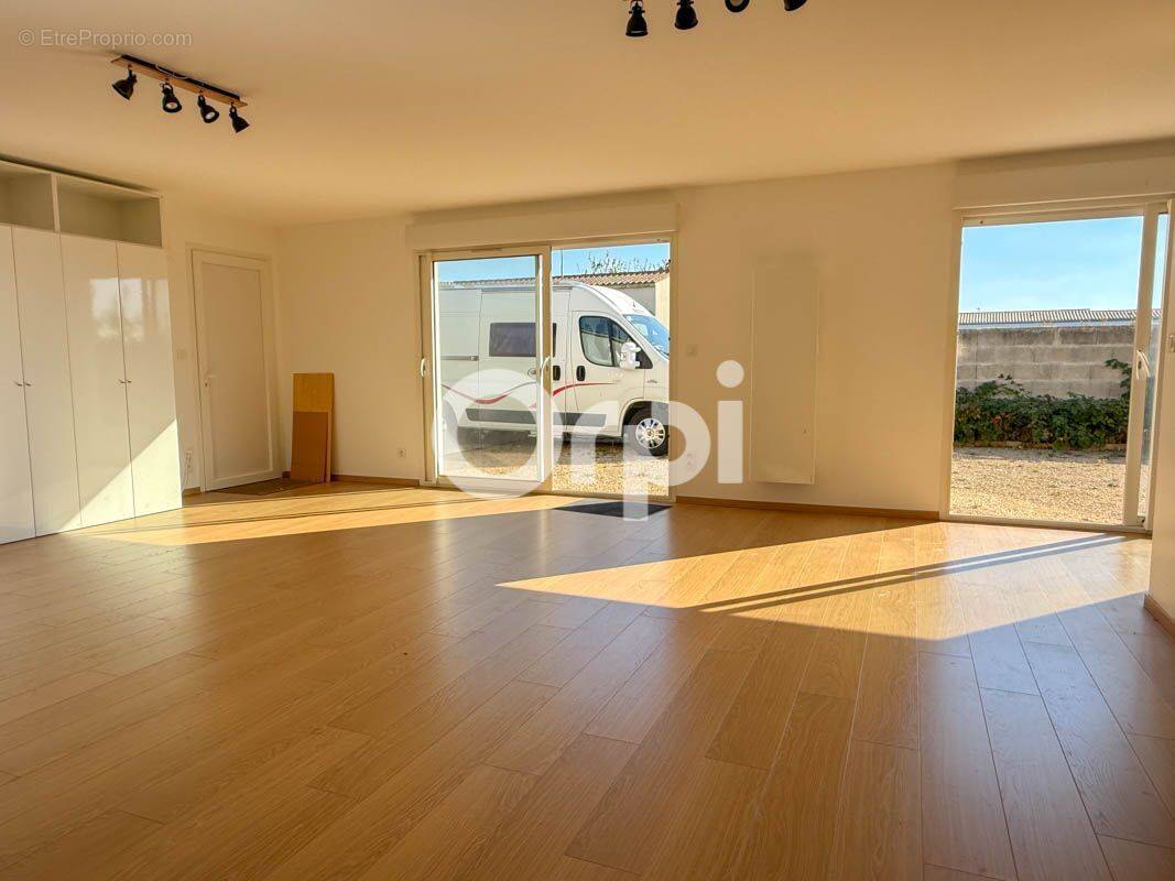 Maison à SAINT-ROGATIEN