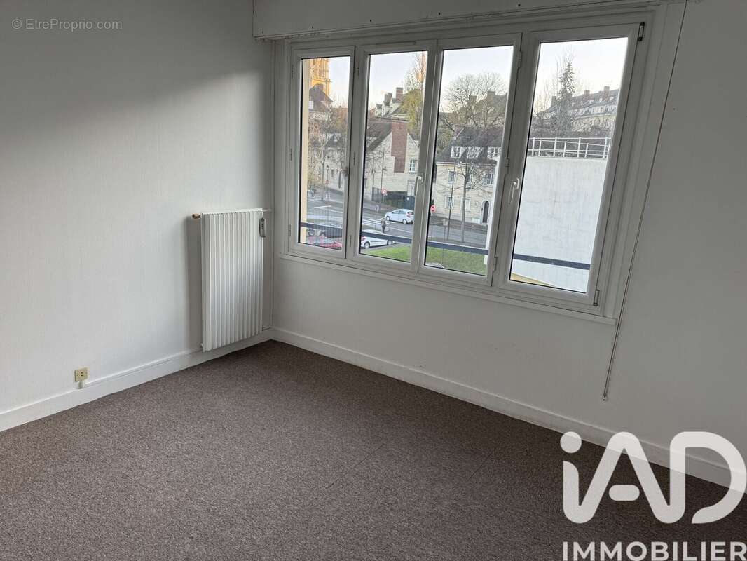 Photo 8 - Appartement à MANTES-LA-JOLIE