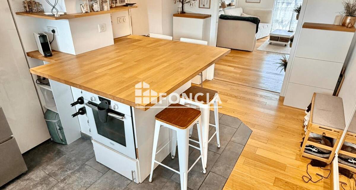 Appartement à HYERES