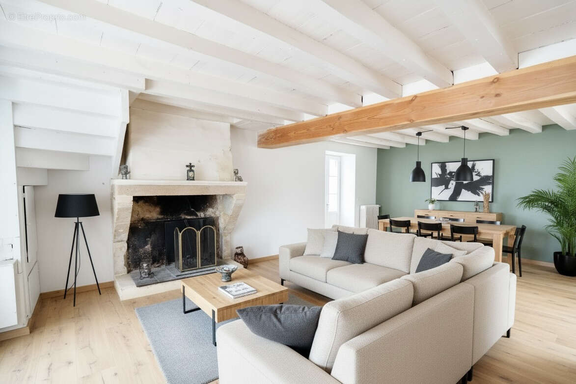 Maison à ISLE-SAINT-GEORGES