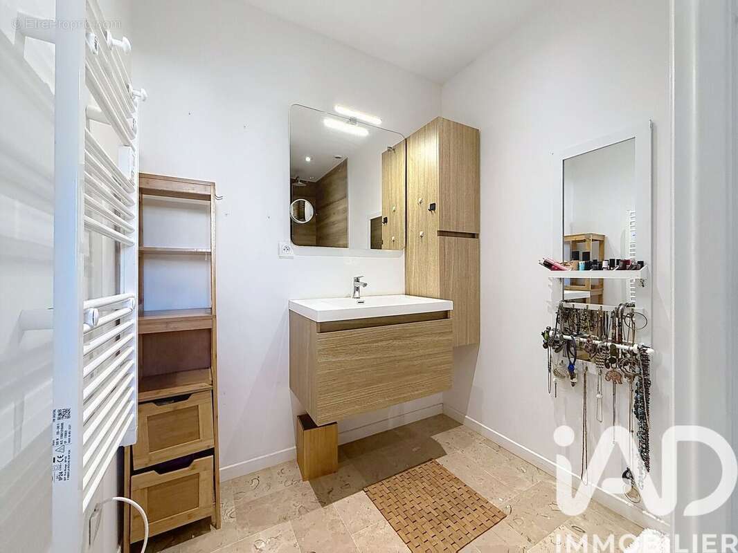 Photo 5 - Appartement à SALON-DE-PROVENCE