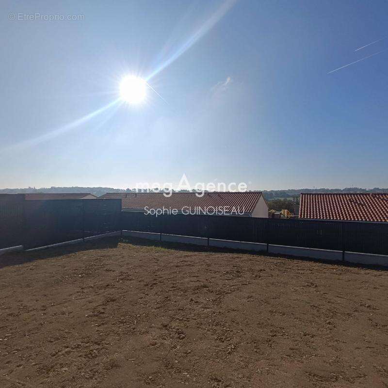 Maison à TOUTLEMONDE