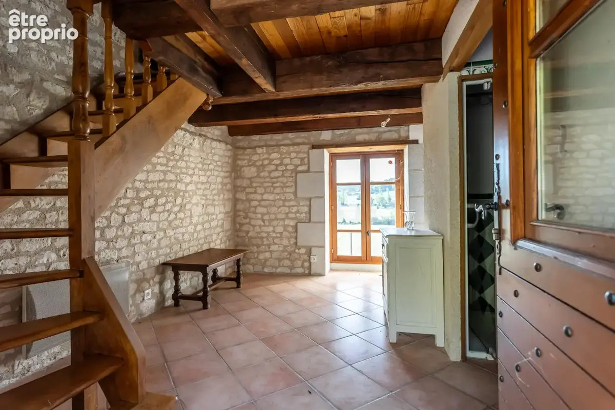 Maison de campagne avec pigeonnier attenant et dépendances - photo 20