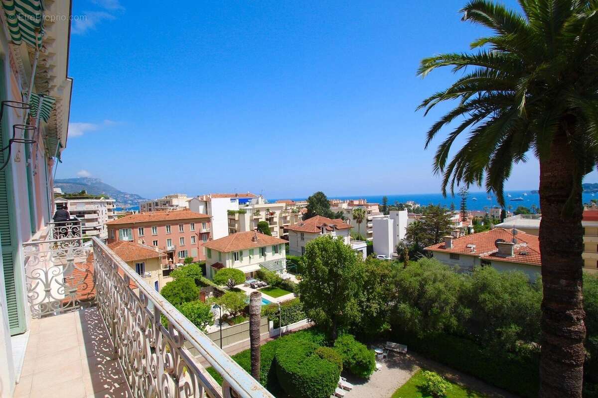 Appartement à BEAULIEU-SUR-MER