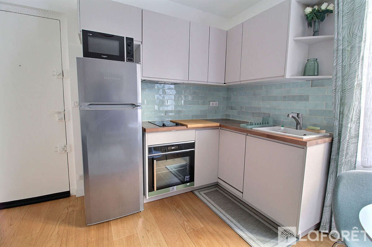 Appartement à LA GARENNE-COLOMBES