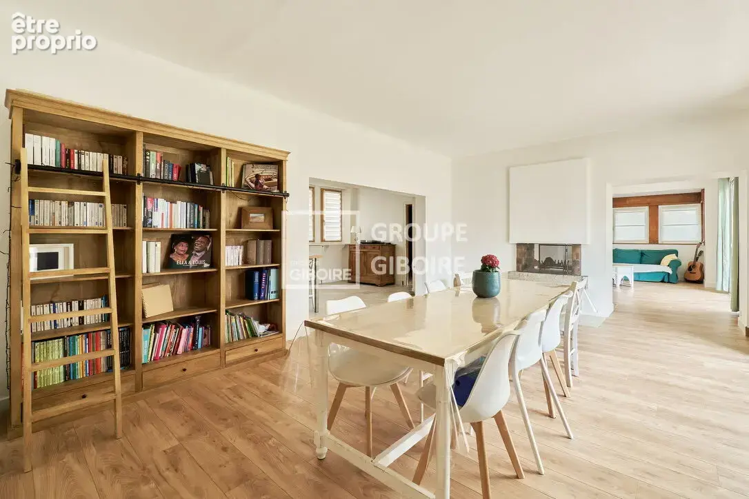 A VENDRE - Agence GIBOIRE en Exclusivité - Maison d'architecte d'env. 210 m² des années 30 avec 130 m² de vie de plain-pied en h - photo 2