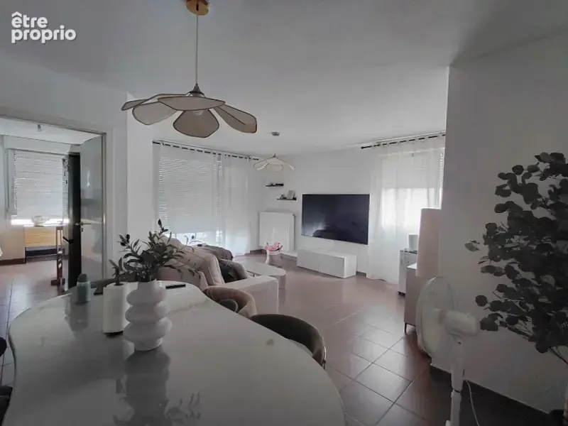 A vendre, Appartement loué P4 - 83 m2 à Fameck - photo 2