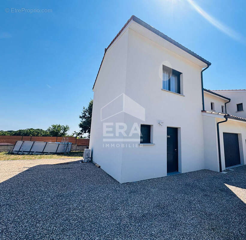 Maison neuve 4 pièces à vendre à La Lande-de-Fronsac (Réf. 3202) - photo 12