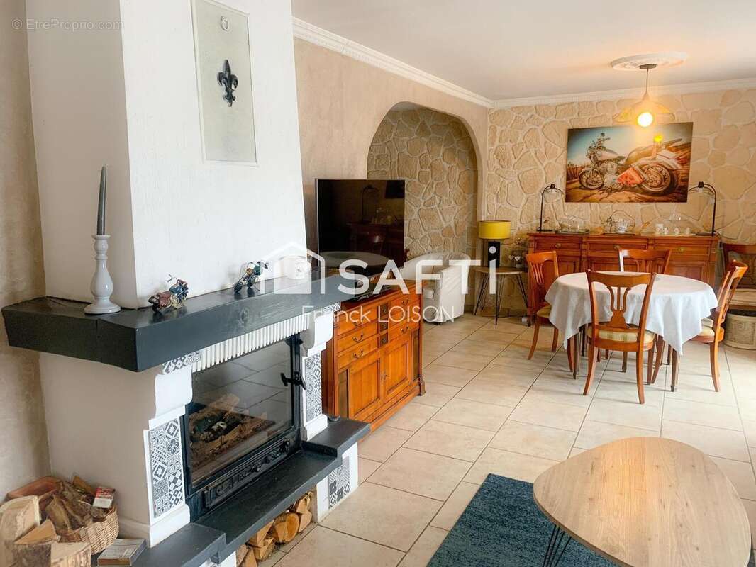 Photo 2 - Maison à CHAMBRAY-LES-TOURS