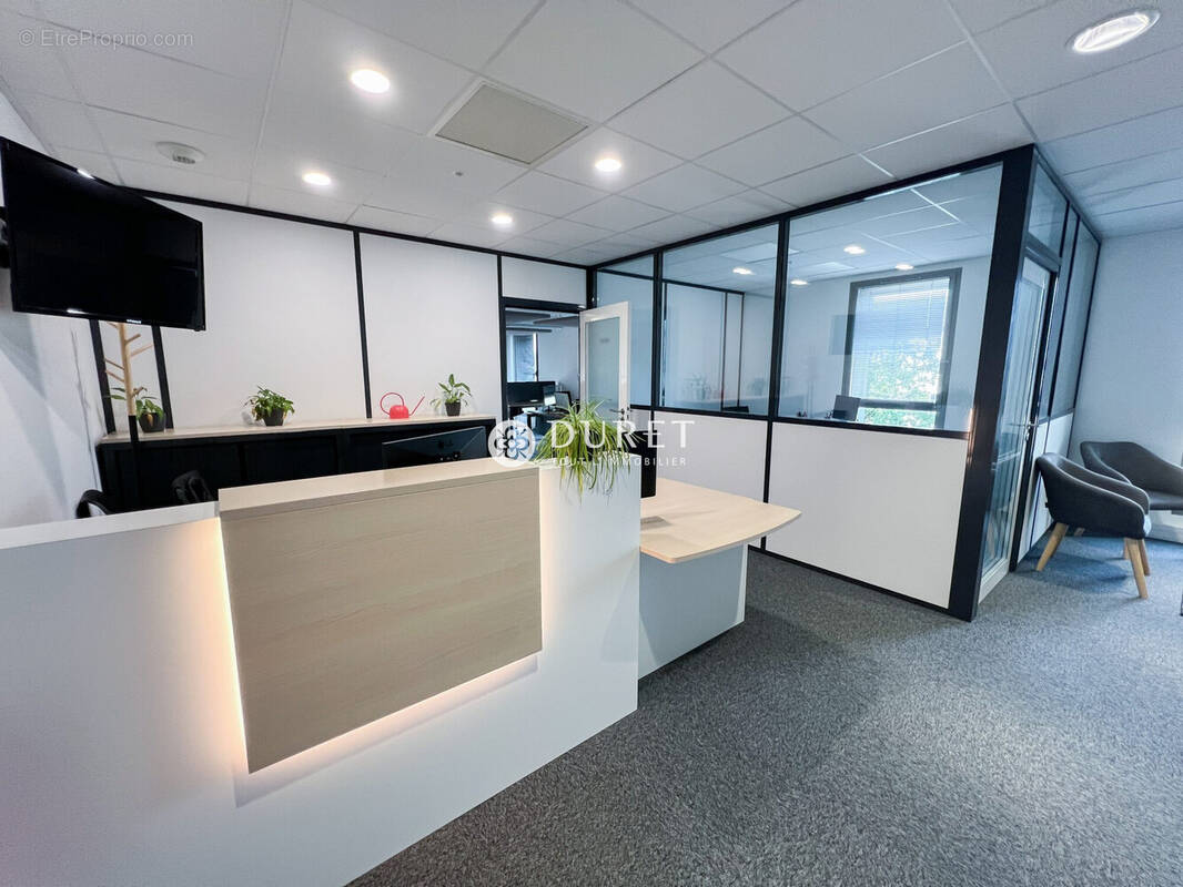 Commerce à LA ROCHE-SUR-YON