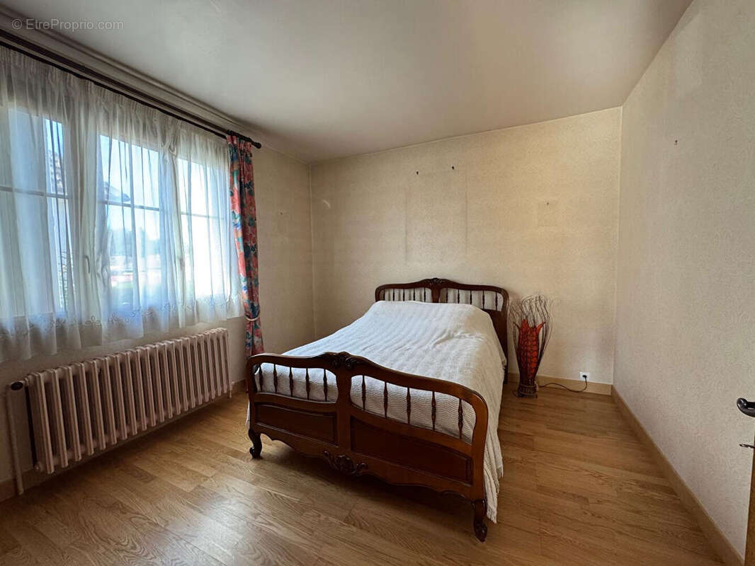 Maison à CREPY-EN-VALOIS