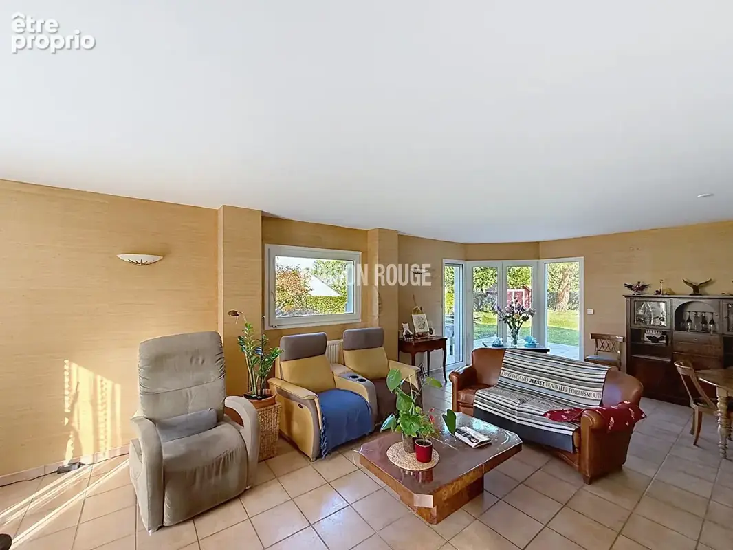 Maison 5 chambres, piscine, proche commerces et plage - photo 4