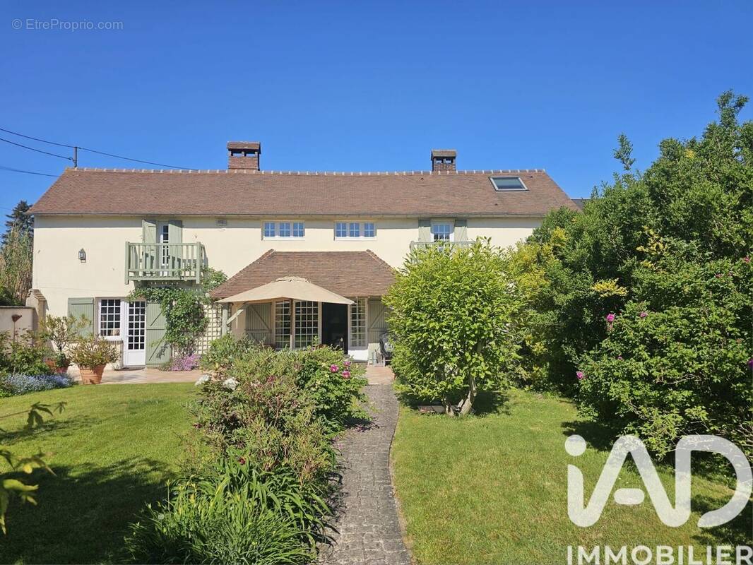 Photo 1 - Maison à FAVEROLLES