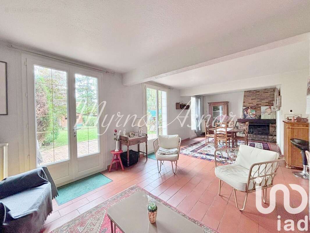 Photo 2 - Maison à SAVIGNY-SUR-ORGE