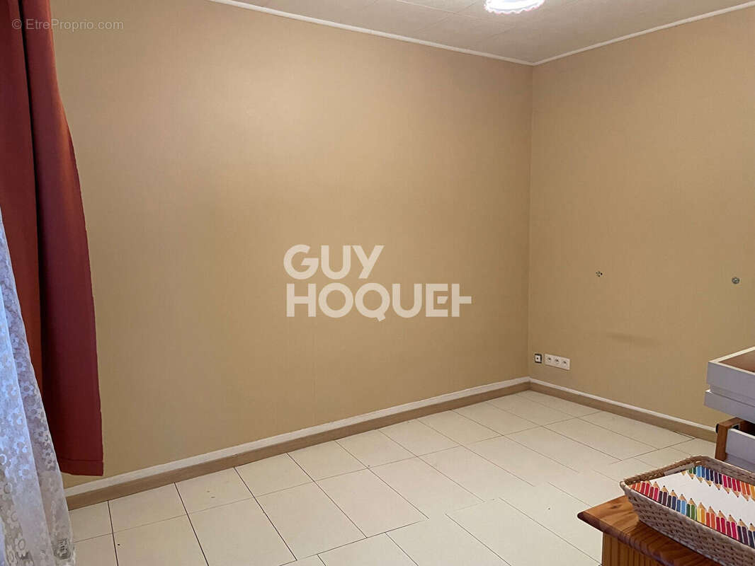 Maison à MILLY-LA-FORET