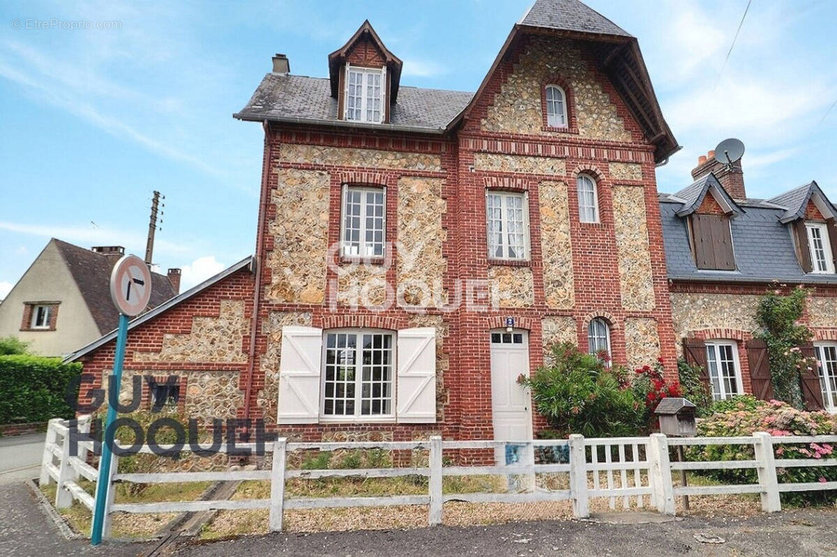 Maison à BERNAY