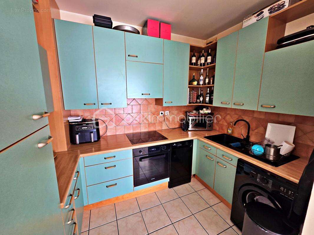 A saisir, Appartement front de mer T3 - 95m², terrasse 30m², parking + cave, dans résidence de haut standing, secteur prisé du R - photo 8