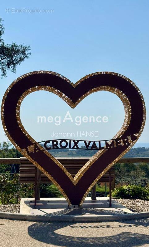 Appartement à LA CROIX-VALMER