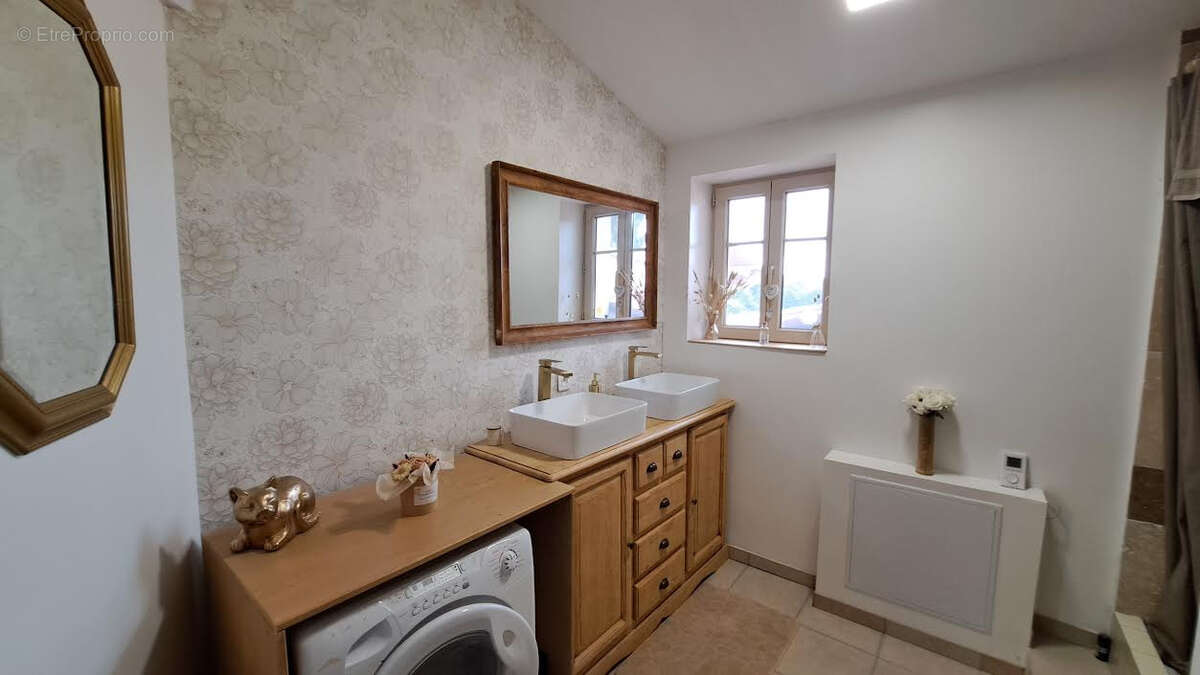 Maison à GUITINIERES