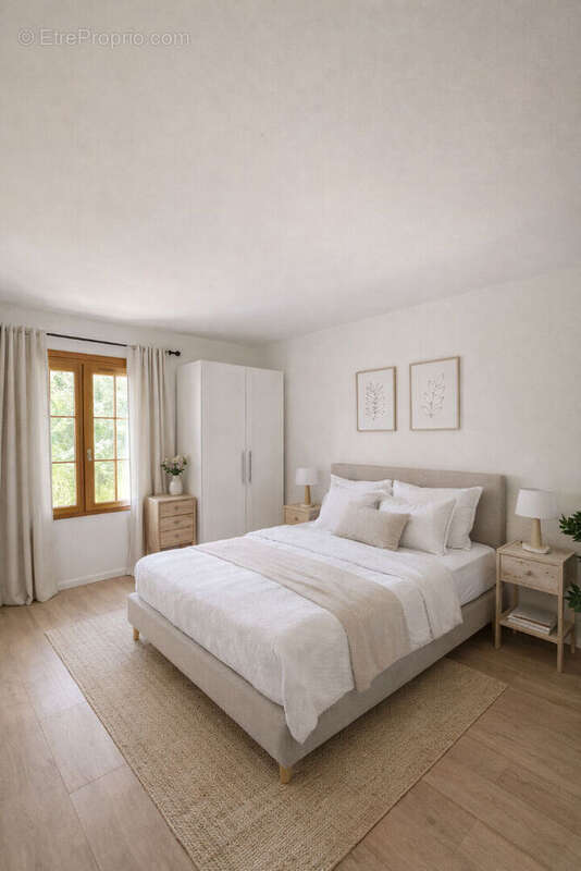 Maison à LA LONDE-LES-MAURES