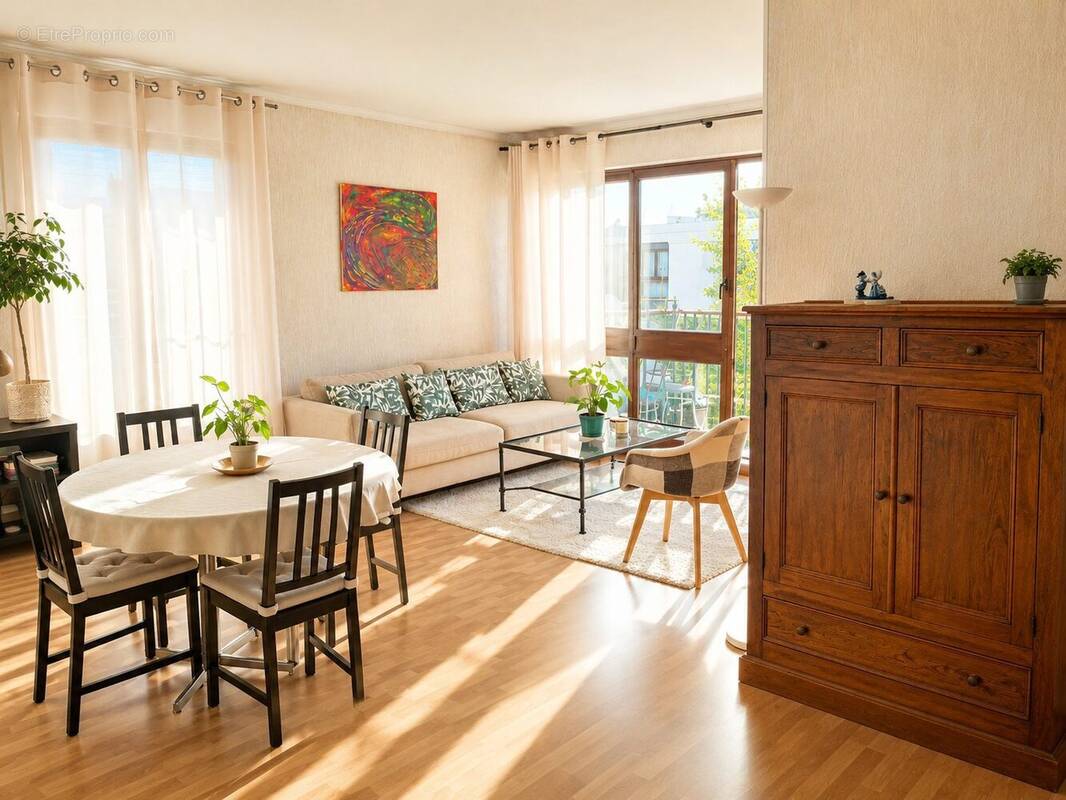 Appartement à FONTENAY-LE-FLEURY