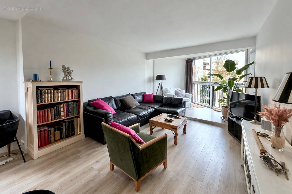 Appartement à LE CHESNAY