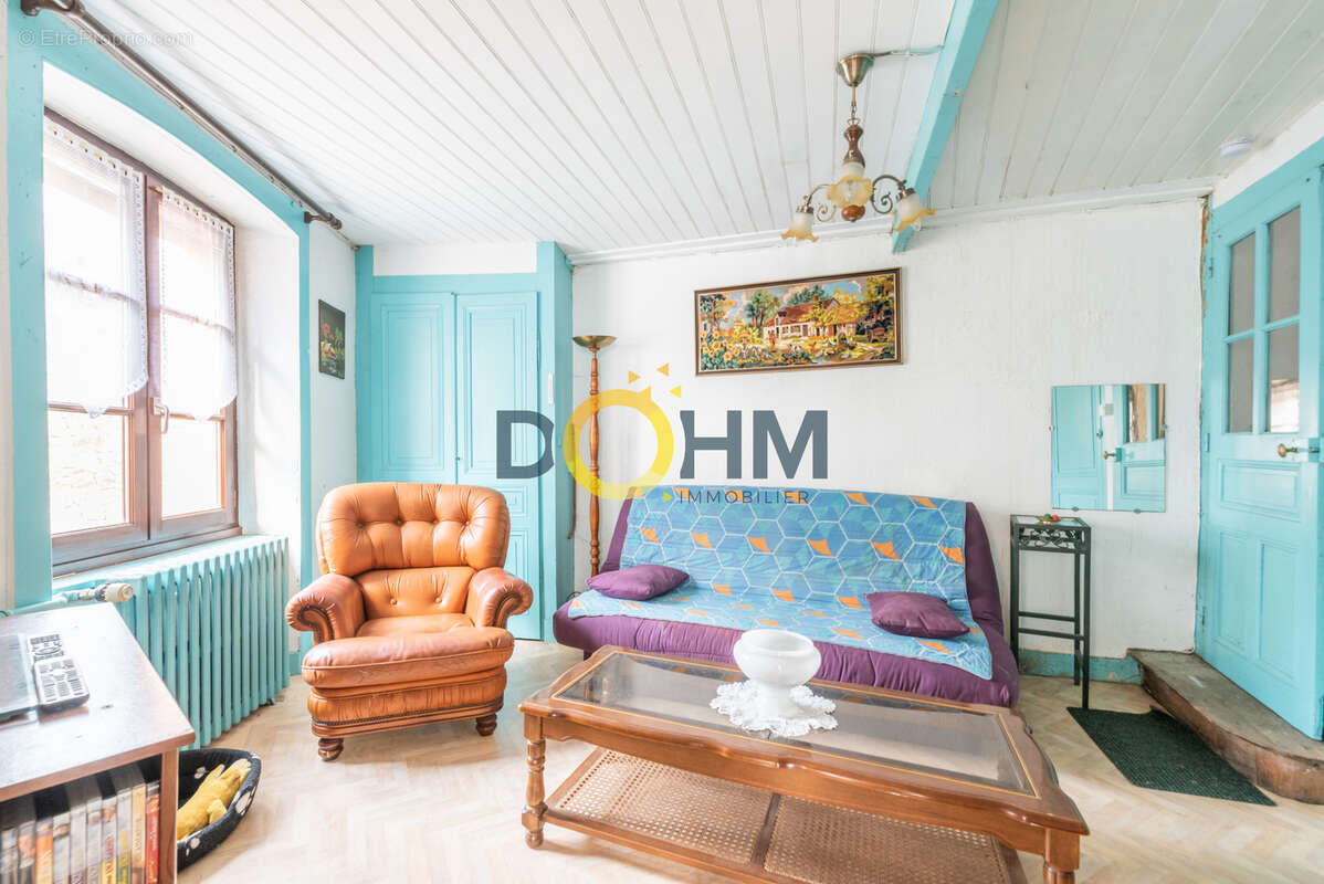 Maison à SAINT-PAL-DE-CHALENCON