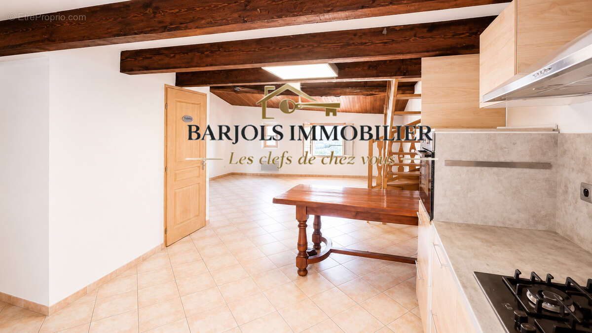 Appartement à BARJOLS