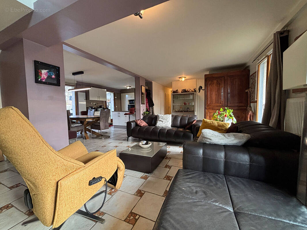 Maison à MAIZIERES-LES-METZ