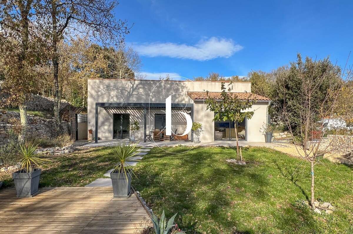 Maison à SAINT-ALBAN-AURIOLLES