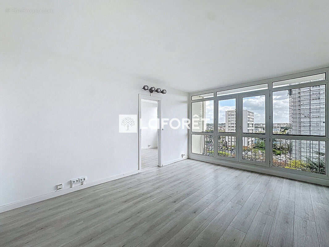 Appartement à BONNEUIL-SUR-MARNE