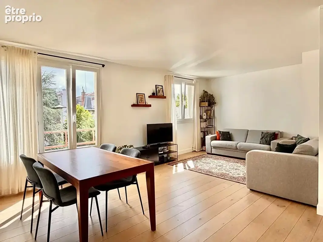 Appartement à COLOMBES