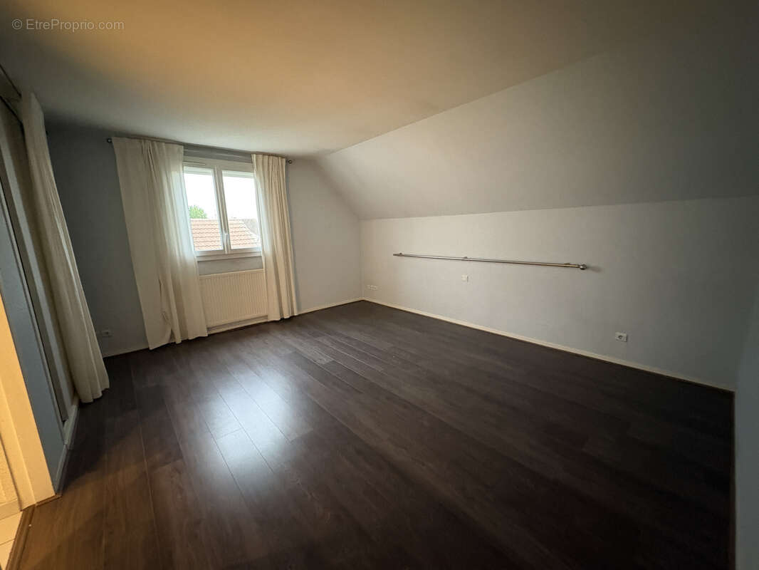 Maison à SAINT-ANDRE-LES-VERGERS