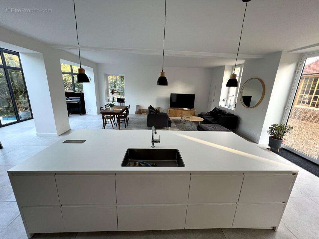 Maison à L&#039;ISLE-ADAM