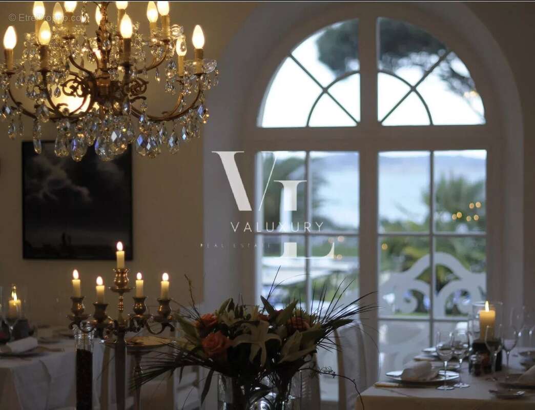 Maison 614 m² à Grimaud  - photo 29