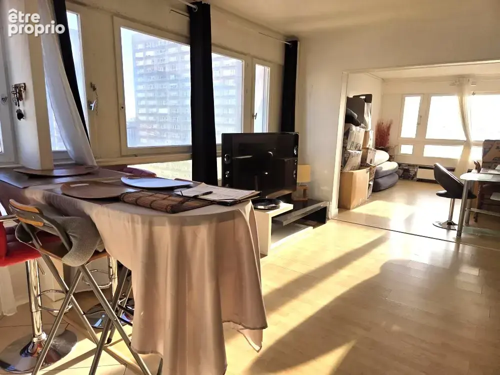 PARIS 13°, métro LES OLYMPIADES, un magnifique appartement FAMILIAL de 4 PIECES de 87m2 - photo 4