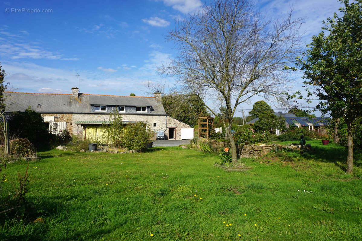Maison à GUINGAMP