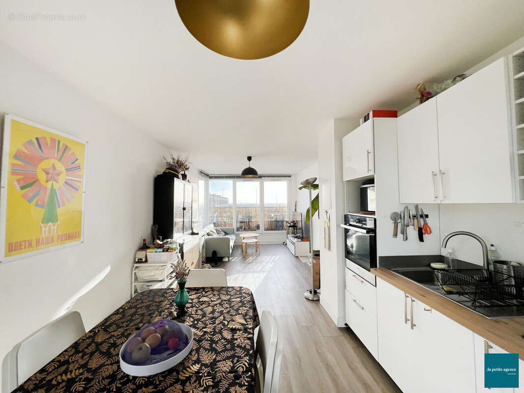 Appartement à HEROUVILLE-SAINT-CLAIR