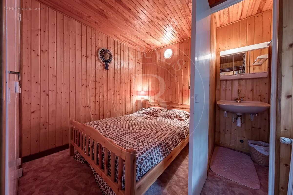 Appartement à LA PERRIERE